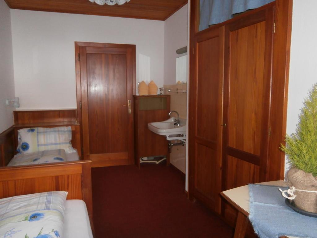 Gasthof Untere Valentinalm Hotel Plocken Bilik gambar